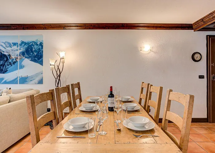 Apartment Kitson, Alpes Agency, Chamonix, Sleeps 6
