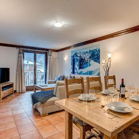 Apartment Kitson, Alpes Agency, Chamonix, Sleeps 6