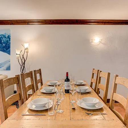 Apartment Kitson, Alpes Agency, Chamonix, Sleeps 6