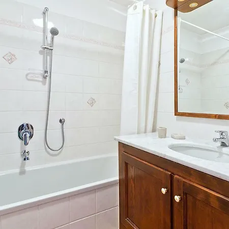 Kitson - Alpes Travel - - Sleeps 6 Chamonix